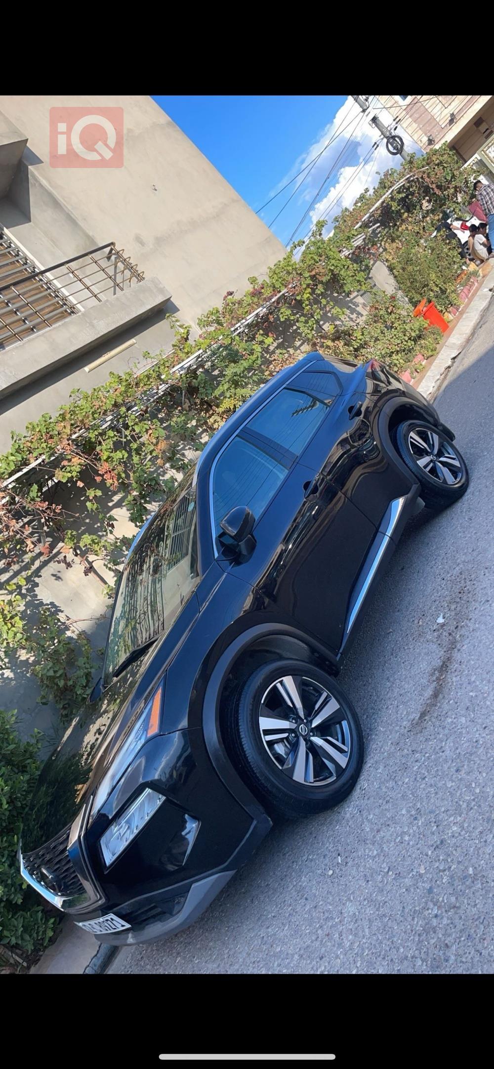Nissan Rogue